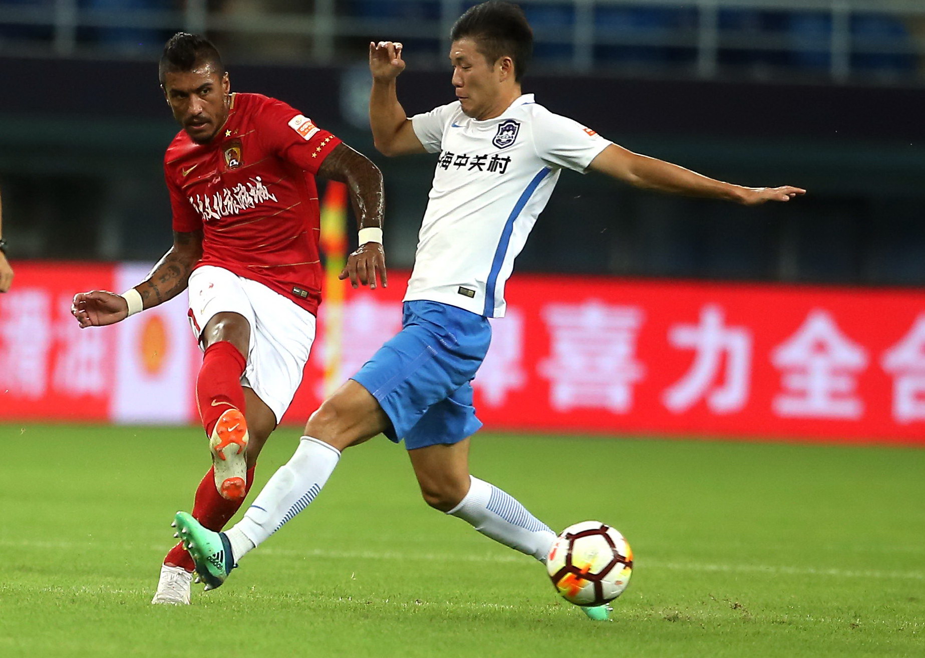 yy易游体育官网入口-中超今晚走向成谜，浙江稠州防线松动，悬念犹存，临场指挥获称赞