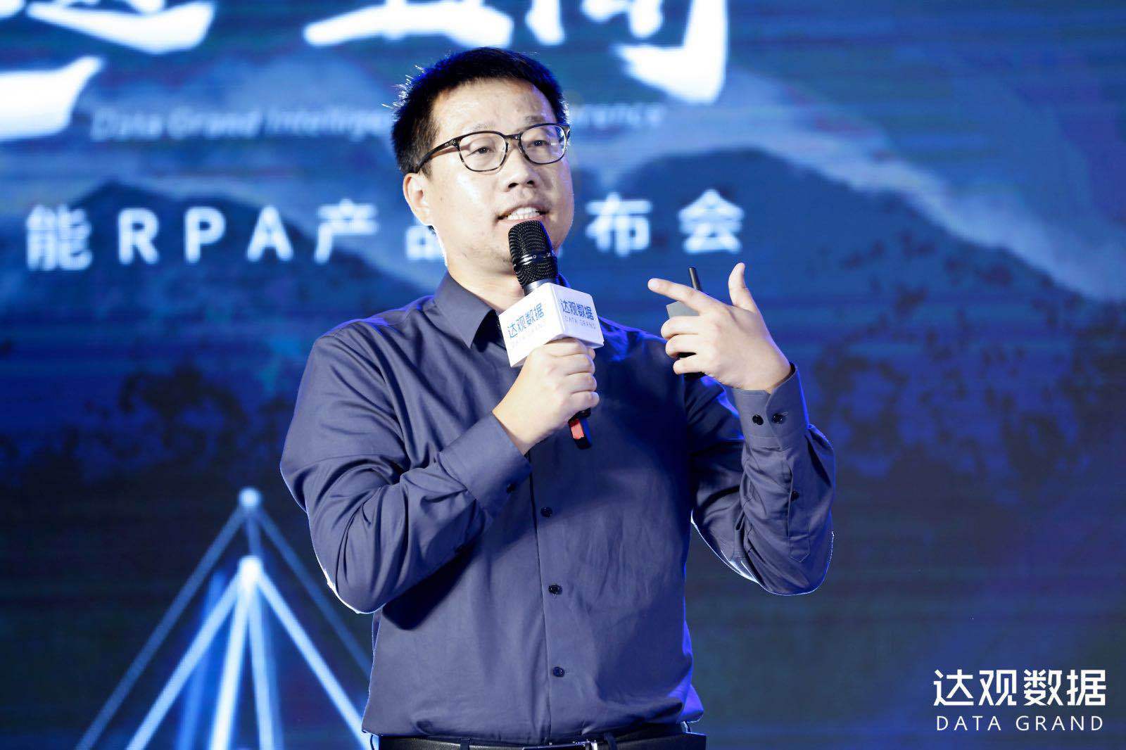 易游官网登录入口-纽约尼克斯发布备战花絮，国际比赛日强势反弹，荷甲任务艰巨，数据趋势出现新变化