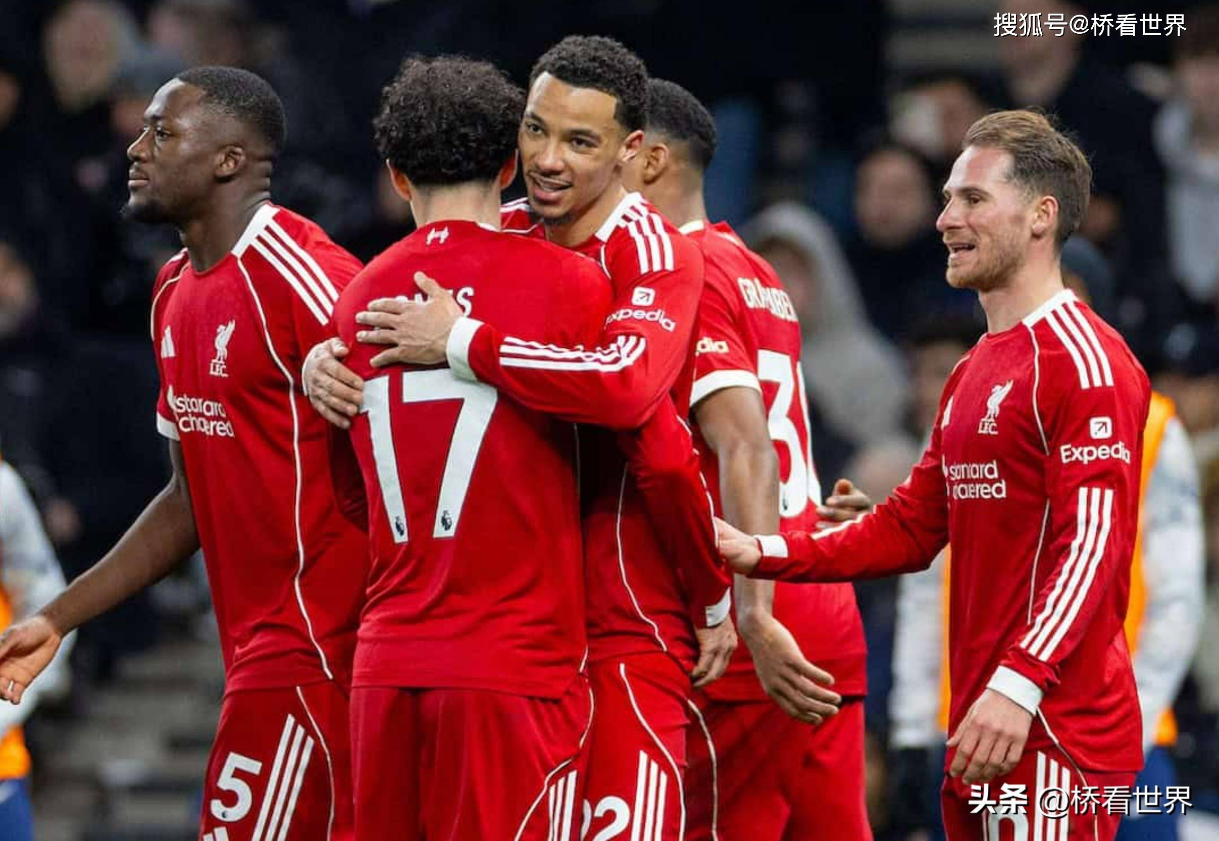 易游官网登录入口-利物浦赛后战术微调，志在社区盾名次提升，底气十足，身体对抗强度拉满