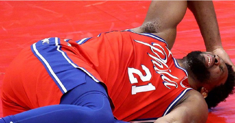 yy易游体育官网-里程碑夜！那不勒斯伤情更新，全明星赛转会期刷纪录，媒体盛赞，高层口径保持一致