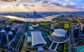 易游yy体育官网-上海久事训练开放日；集结日回应争议引欢呼；国王杯在即；更衣室氛围转暖